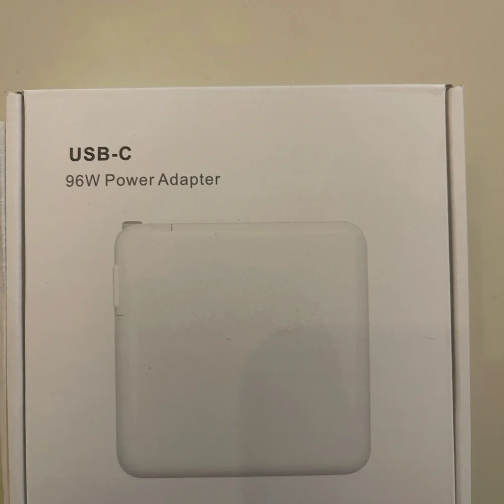 T ATHINK 20W USB-C PD Wall Charger, model MZ96PD-C.